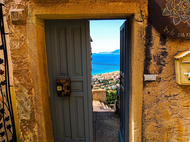 Blu Oltremare