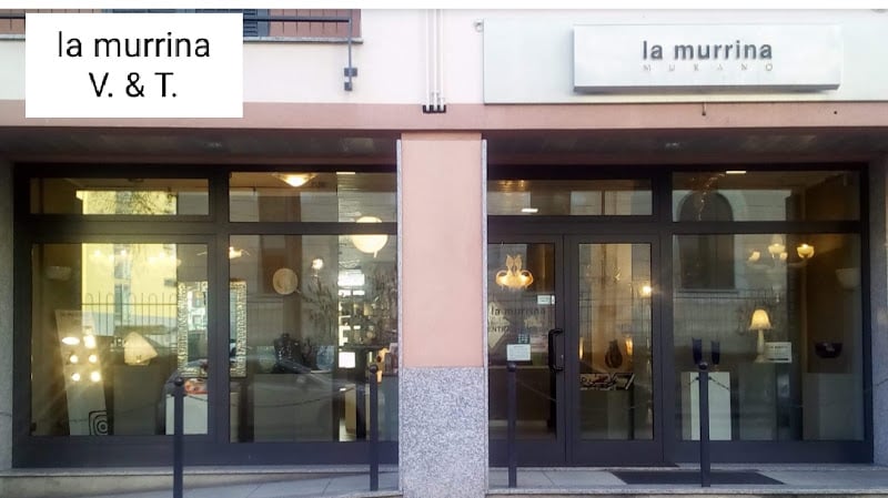 V & T di Vinzio Laura - Showroom La Murrina