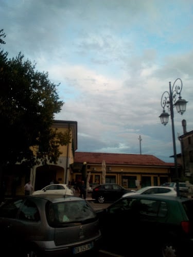 Bar La Piazzetta Di Zhou Jiaqi