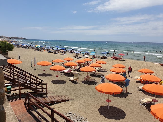 AcciaroliVacanze Residence - Re.Max Srl Gestioni turistiche