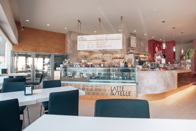 Latte & Stelle - Gelateria e Pasticceria a Isola Rizza