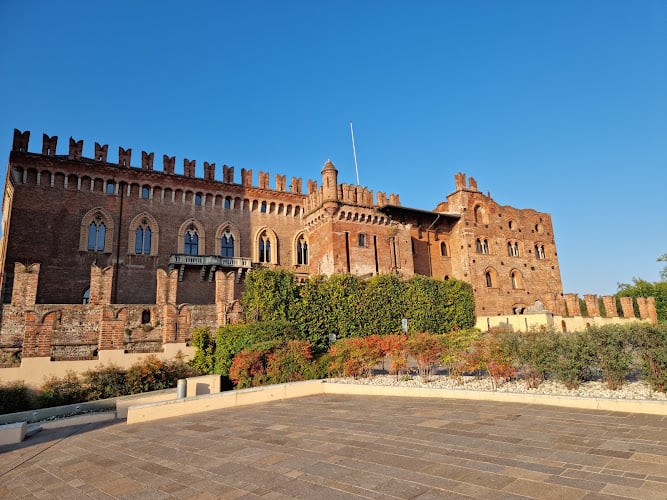 Castello di Carimate (co)