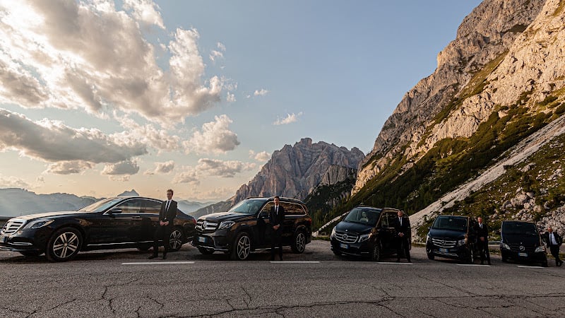Raimund Limousine Services