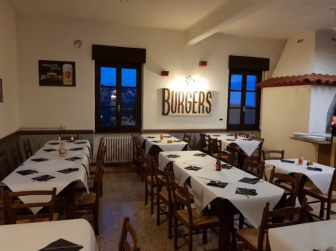 LA CÜRVA PIZZERIA-BIRRERIA