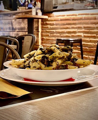 Bar Centrale Al Porteghetto | Birreria, Aperitivi, Ristorante, Hamburger, Enoteca e Tabacchi