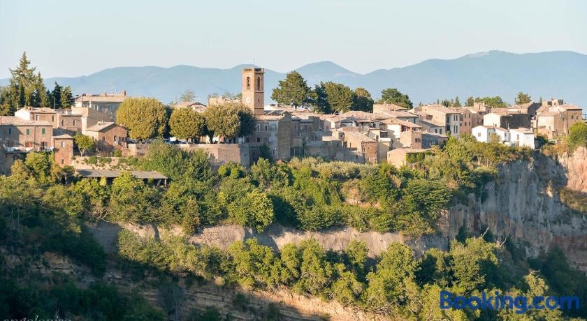 La Grotta Su Civita