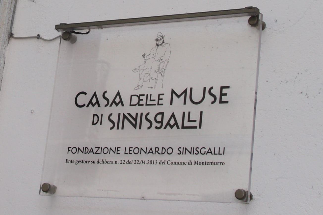 Ingresso della Casa delle Muse dedicata a Leonardo Sinisgalli a Montemurro