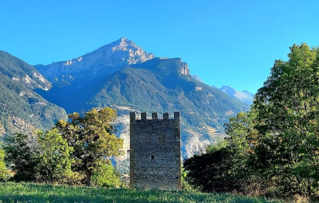 Torre Delfinale