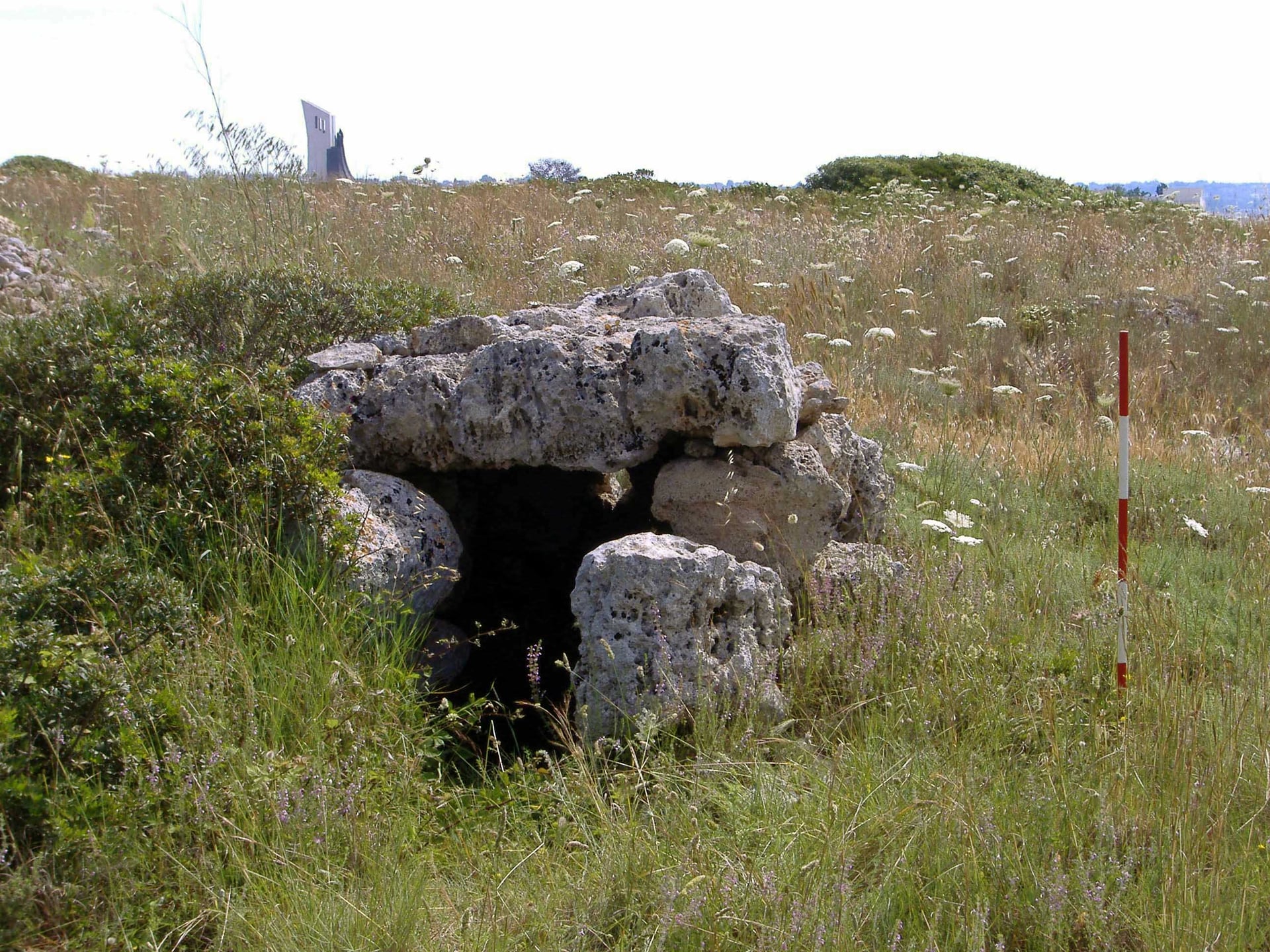 Dolmen Argentina-Graziadei - Monumento Megalitico