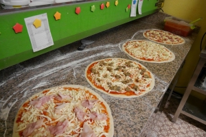 Pizzeria Rosticceria Friggitoria Minimarket La Sosta Di Eva Gianella