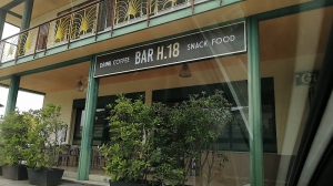 Bar H. 18