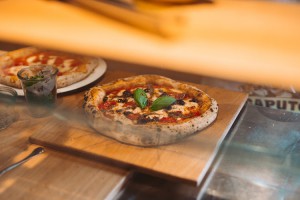 Mediterraneo Pizzeria napoletana