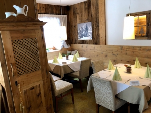Ristorante Il Fienile-Restaurant Seeschupfe - Dobbiaco-Toblacher See (BZ)