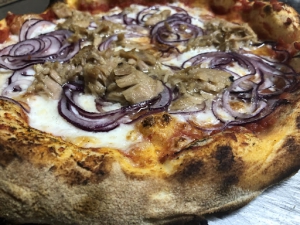 Pizzeria La Capricciosa Pizza A Taglio E Da Asporto
