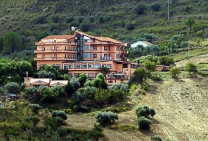 Albergo Hotel Castel Miralago