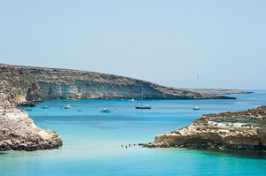 Noleggio Auto Scooter In Vacanza a Lampedusa