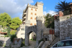 Hotel Ristorante Castello di Giuliano