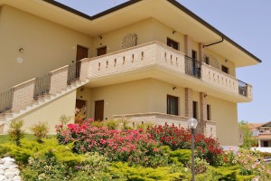 Eden Hotel Residence
