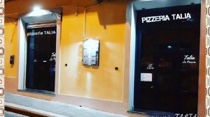 LA PIZZERIA T A L I A