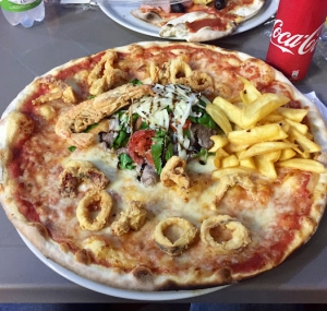 Pizzeria Da Carlo Budoni - Pizze con Consegna a Domicilio