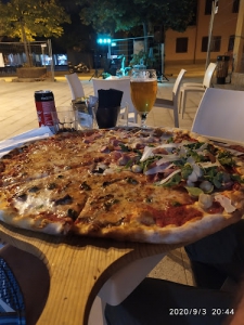 Blue Moon - Bar Pizza & Food