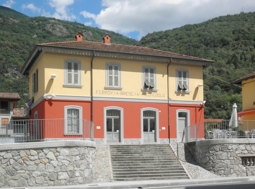 Stazione Ferroviaria