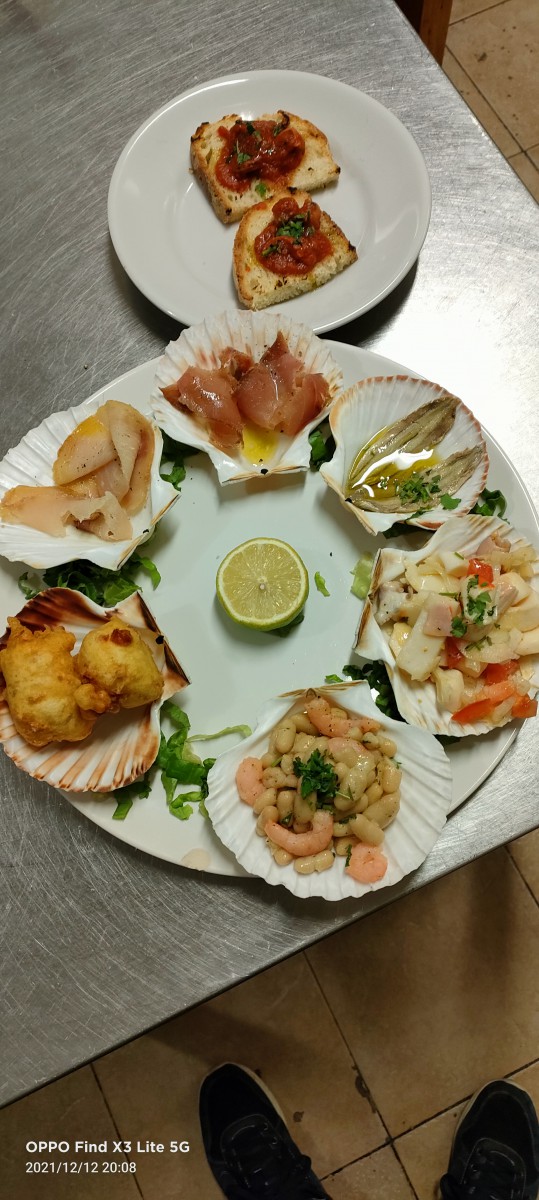 antipasto di pesce €12,00