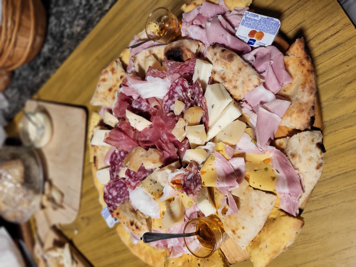 Tagliare misto