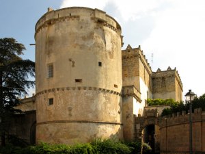 Castello Valentini e Palazzo Strafella