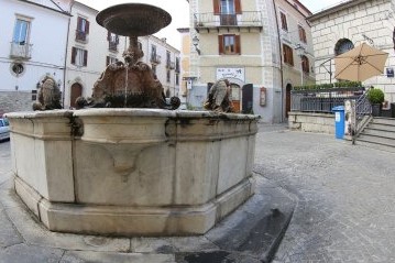Piazza Plebiscito e Fontana