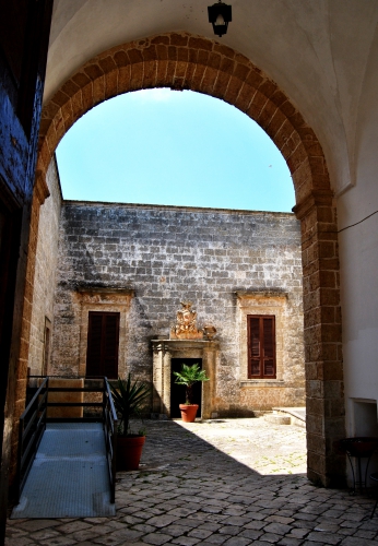 Palazzo Carida-Ramirez