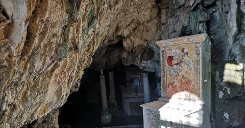 Grotte di Sant'Angelo o Santuario di San Michele Arcangelo