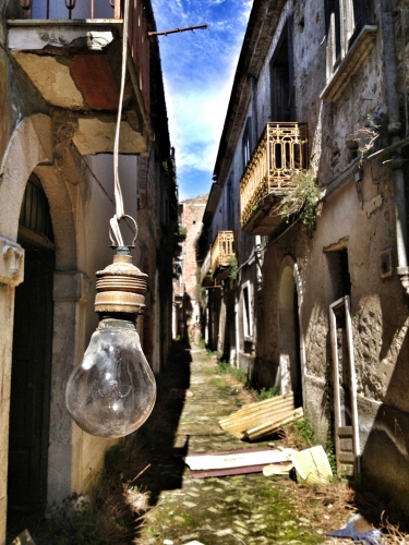 Il Borgo Fantasma di Apice Vecchia