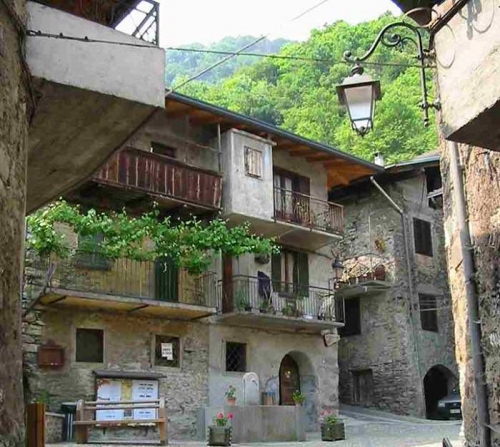 Borgo medioevale di Pescarzo