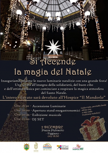 Si accende la magia del Natale 