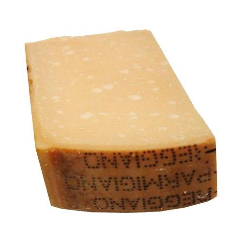  Foto Parmigiano Reggiano DOP 26 mesi qualità di montagna 200g