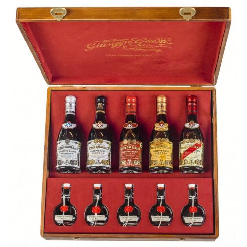  Foto Aceto Balsamico di Modena IGP "Lo Scrigno" - Acetaia Giusti