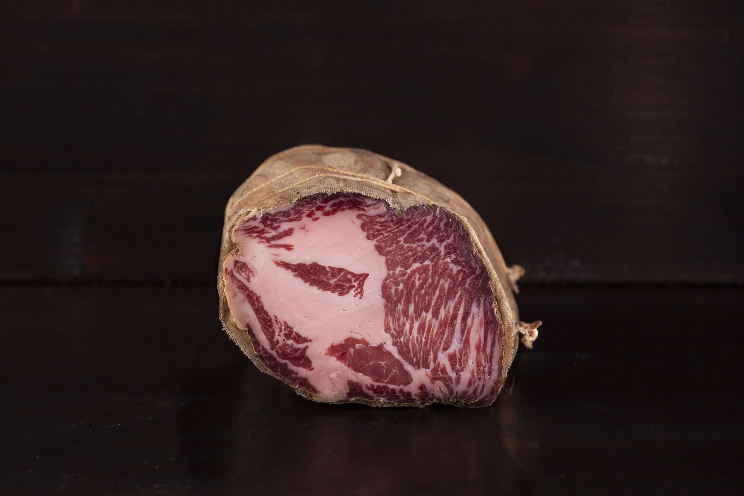  Foto COPPA DI MAIALE AFFUMICATA E STAGIONATA - Trancio 500gr