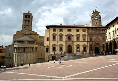 Arezzo (AR)