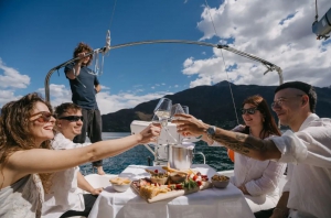🥂 Ferragosto in Italia: 8 Idee singolari per vivere emozioni fuori dal comune